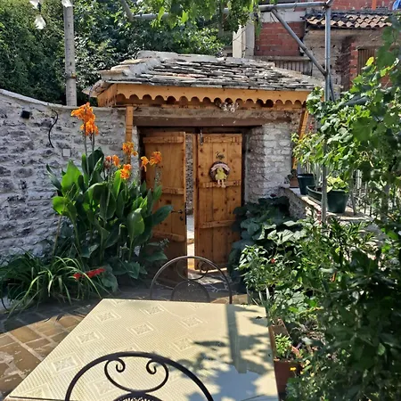 招待所 