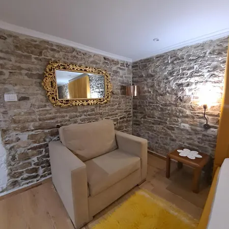 Guest house 